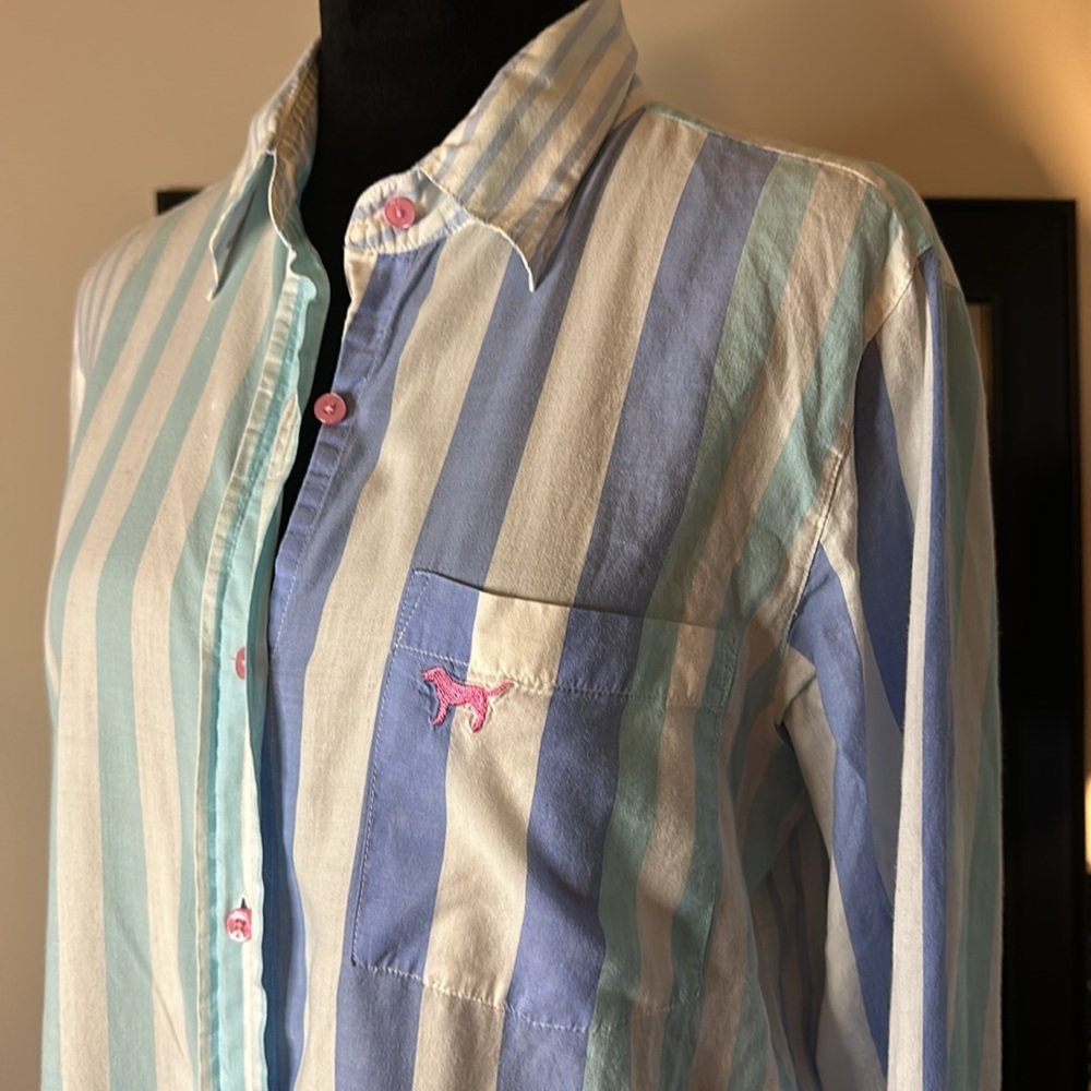 Lightweight button down